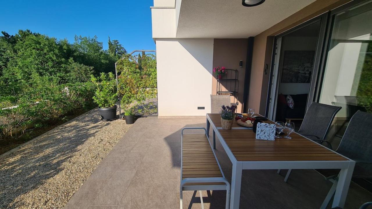Vila Primorka Apartmani Oleander Silo  Exterior photo